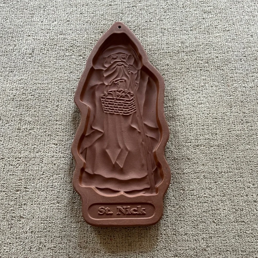 Longaberger Pottery 1993 Christmas St Nick Cookie Mold Terracotta Stoneware Box